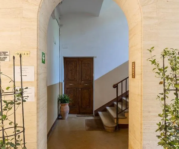 Belle Arti Gallery Garden House