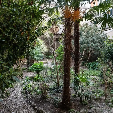 Belle Arti Gallery Garden House 4*