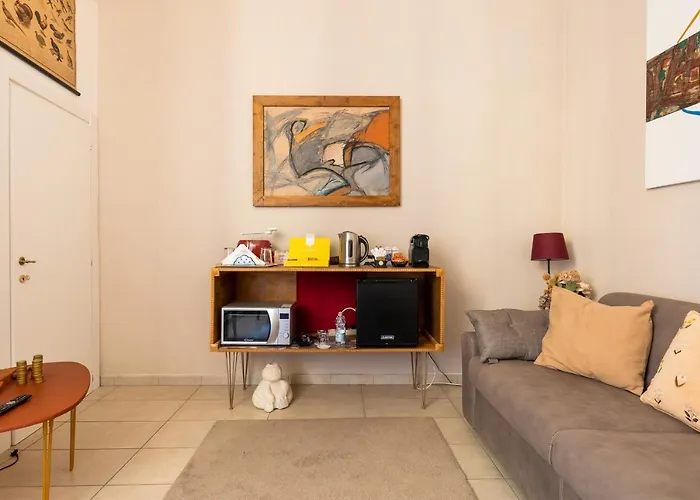 Belle Arti Gallery Garden House Bed and breakfast 4*