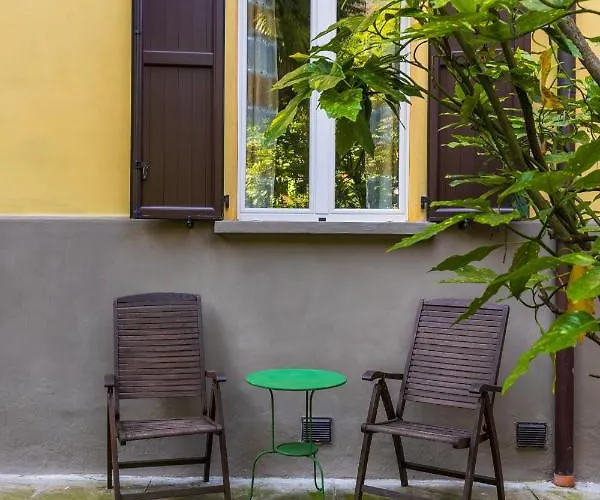 Belle Arti Gallery Garden House Bed and breakfast 4*