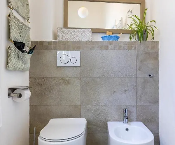 Bed and breakfast Belle Arti Gallery Garden House 4*