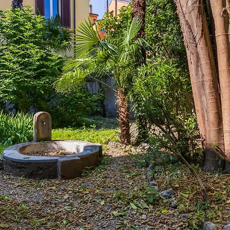 Belle Arti Gallery Garden House Bologna