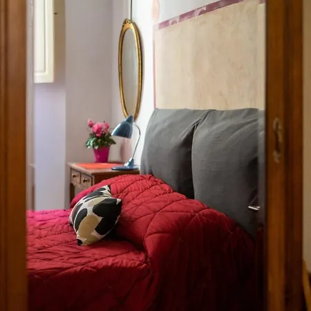 Belle Arti Gallery Garden House Bed & Breakfast