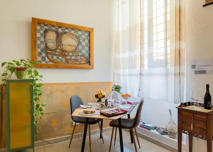 Belle Arti Gallery Garden House Bed & Breakfast 4*